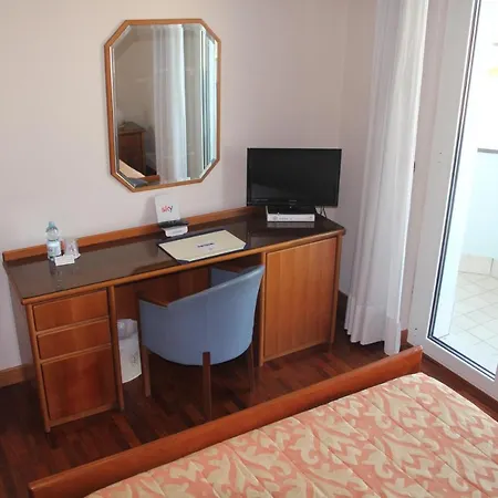Hotel Il Timone Porto San Giorgio