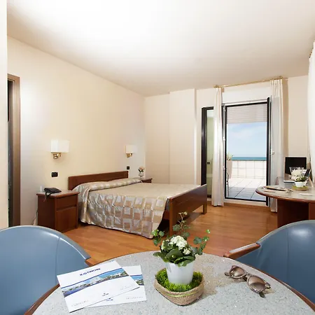 Hotel Il Timone Porto San Giorgio