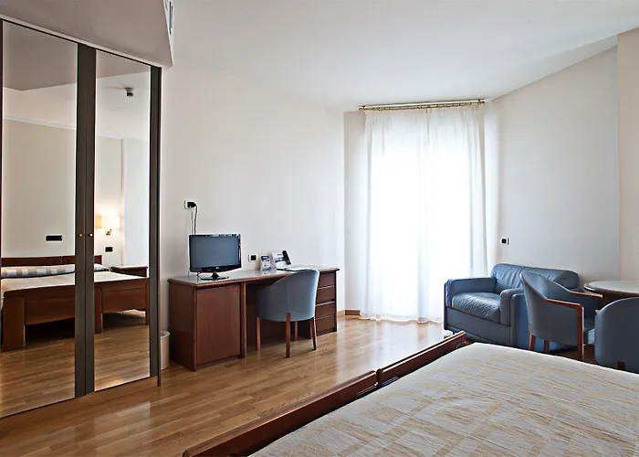 Hotel Il Timone Porto San Giorgio