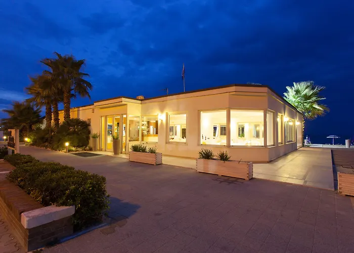 Il Timone Hotel Porto San Giorgio